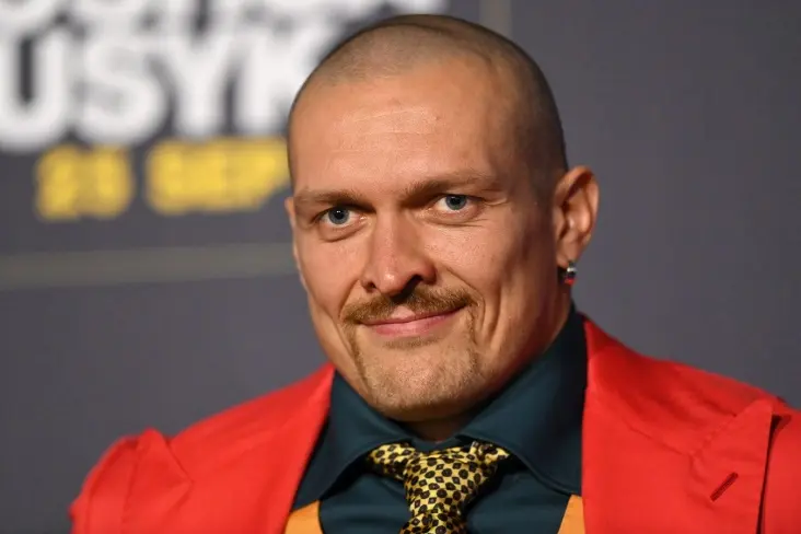 Oleksandr Usyk’s Sparring Partner Compares Him to the Legendary Muhammad Ali